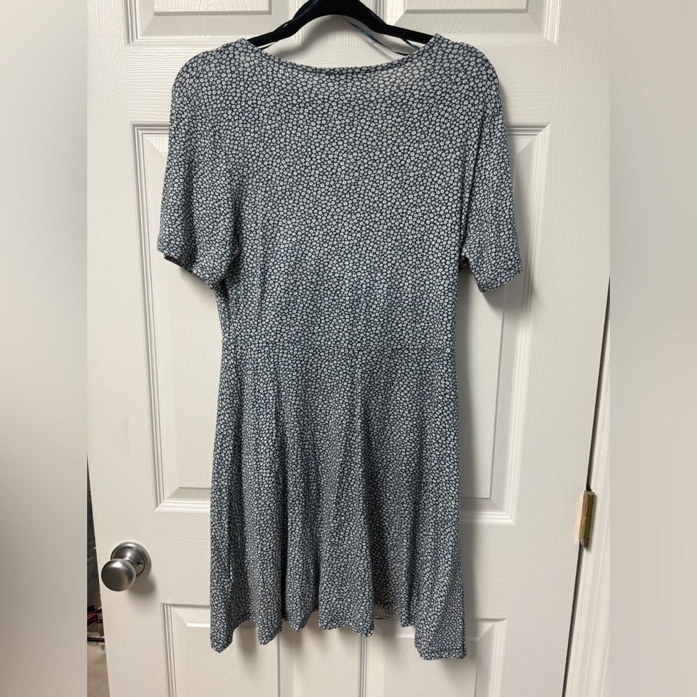 Pull&Bear Blue Floral Wrap Midi Dress - Picture 4 of 6